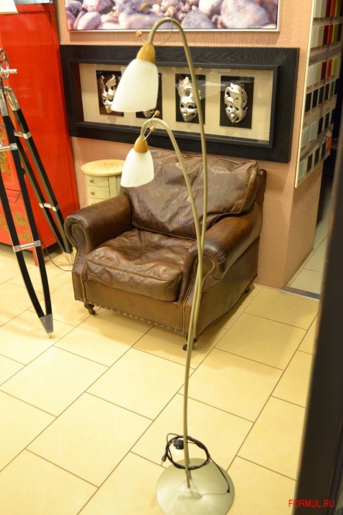 Как выбрать итальянский обеденный стол